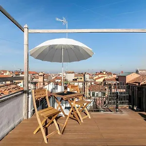 Ihomes Rialto-corte Del Calice-attico Vista Centro Venecia